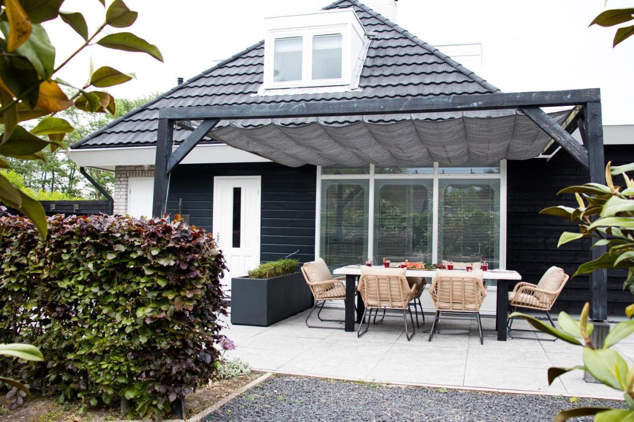 Luxe Vakantiehuis Nova Met Zwembad Ouddorp Exterior foto