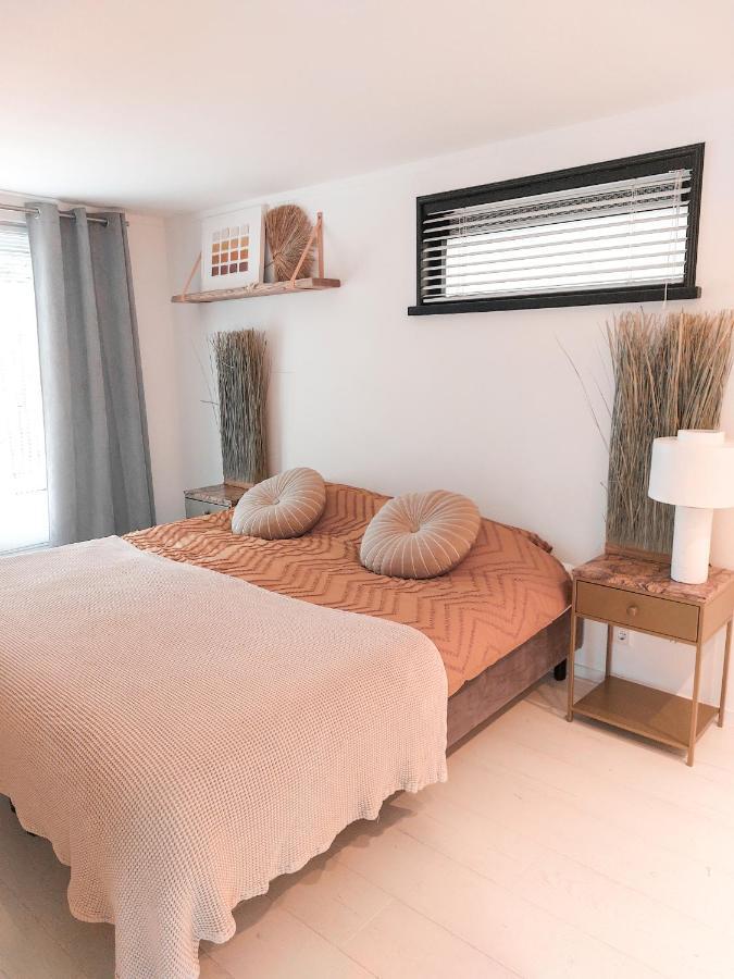 Luxe Vakantiehuis Nova Met Zwembad Ouddorp Exterior foto