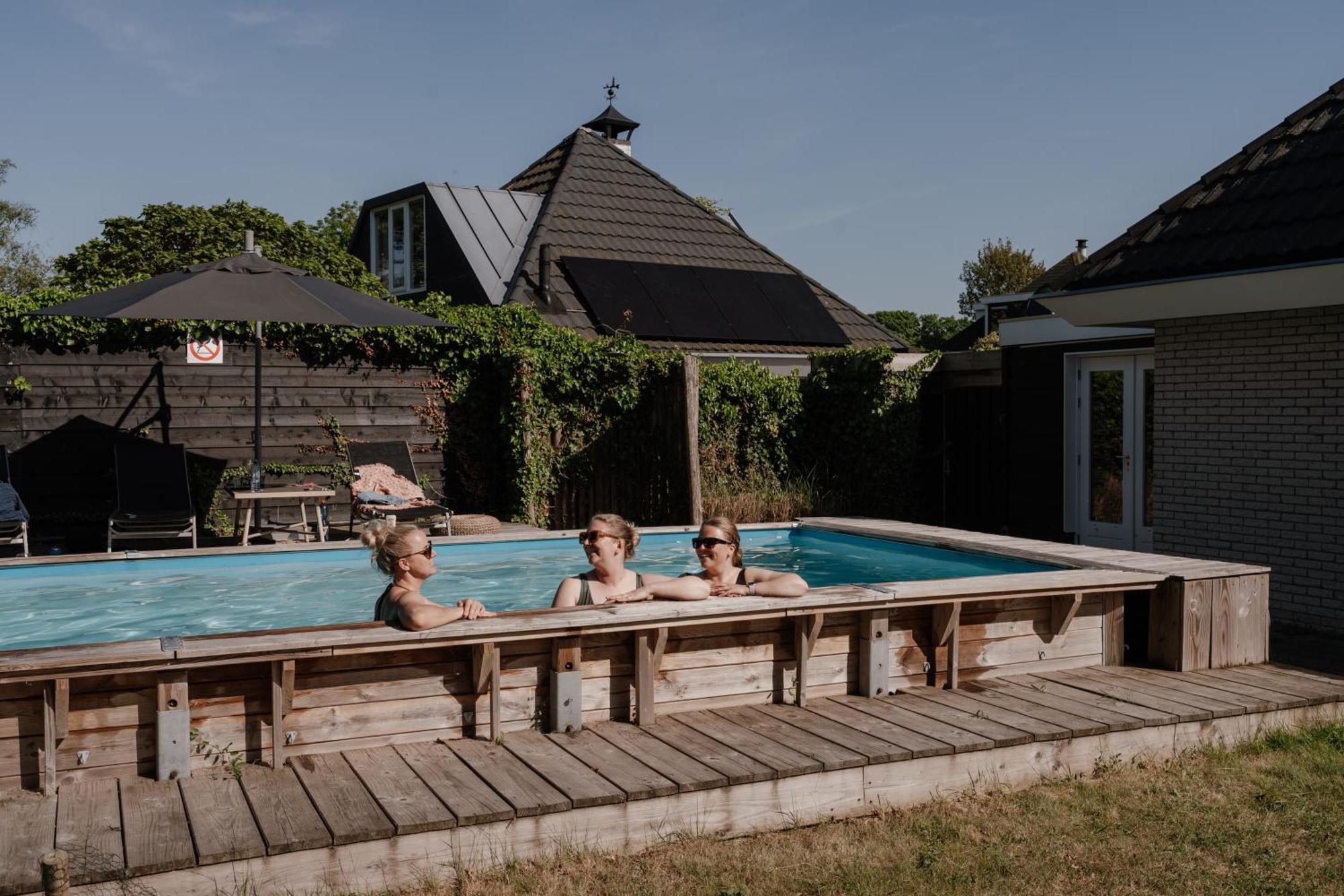 Luxe Vakantiehuis Nova Met Zwembad Ouddorp Exterior foto